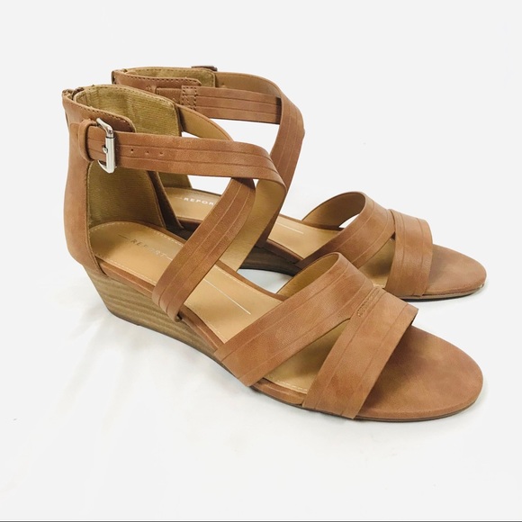 mens reef fanning flip flops sale